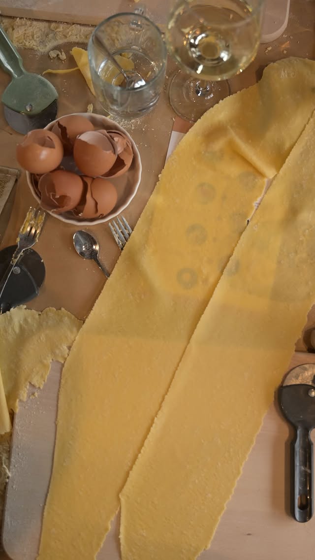Rolling pasta dough